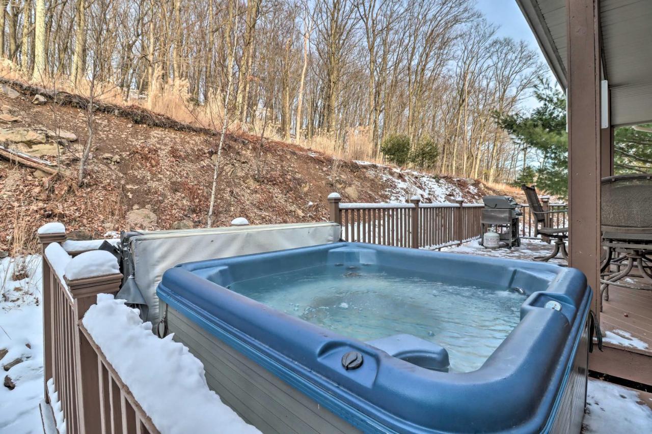 Lake Harmony Home With Hot Tub Less Than Half Mi To Ski! Exterior foto